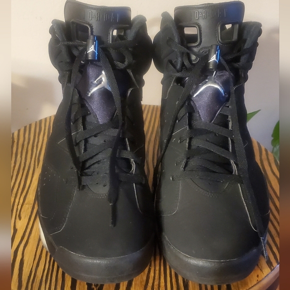 NIKE AIR JORDAN RETRO 6 CHROME SHOES - Picture 1 of 7